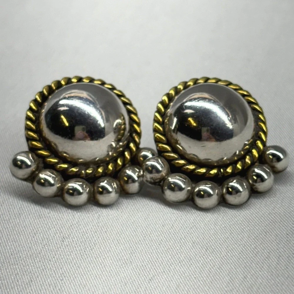 Taxco Mexico Stud Earrings Womens OS Silver Good 925 Sterling Mixed Metal Domes